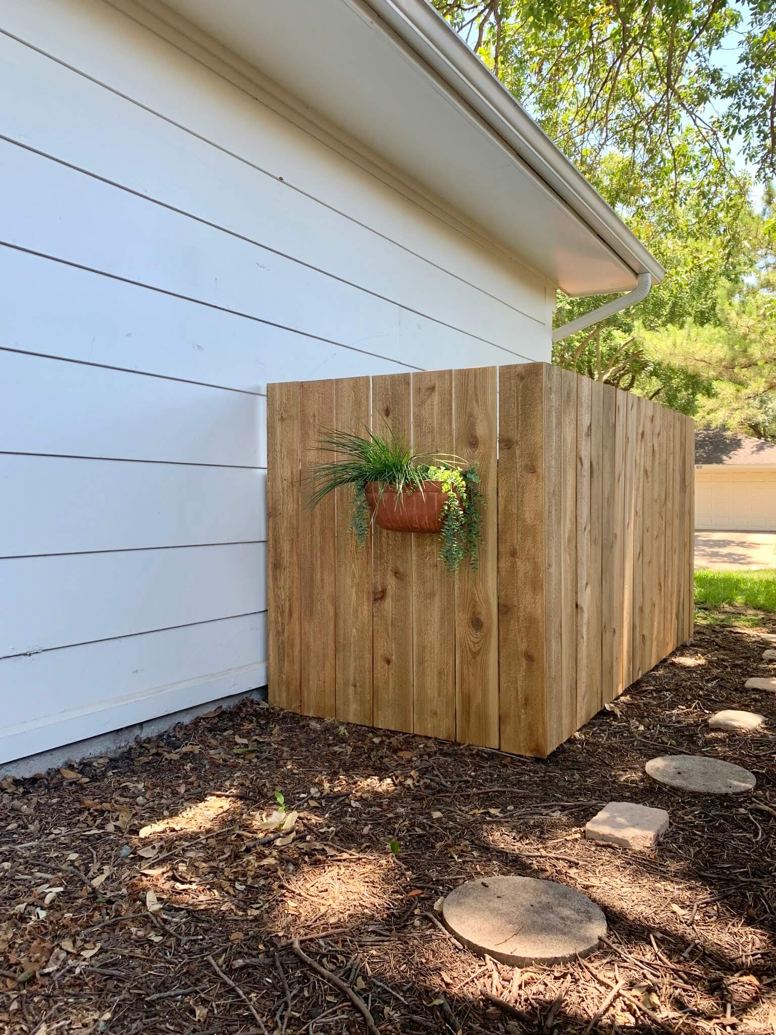 How To Hide Garbage Cans Outside Garbage Fix