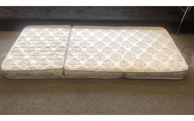 What Are The Best Sustainable Ways To Get Rid Of Old Mattress
